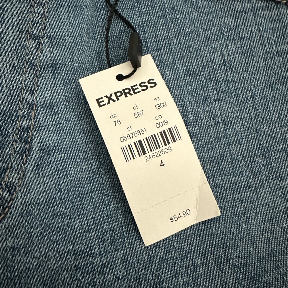 Express Super High Rise Mom Shortie Shorts - Picture 2 of 4